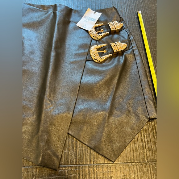 🔔 Forever 21 mini skirt - Picture 8 of 10